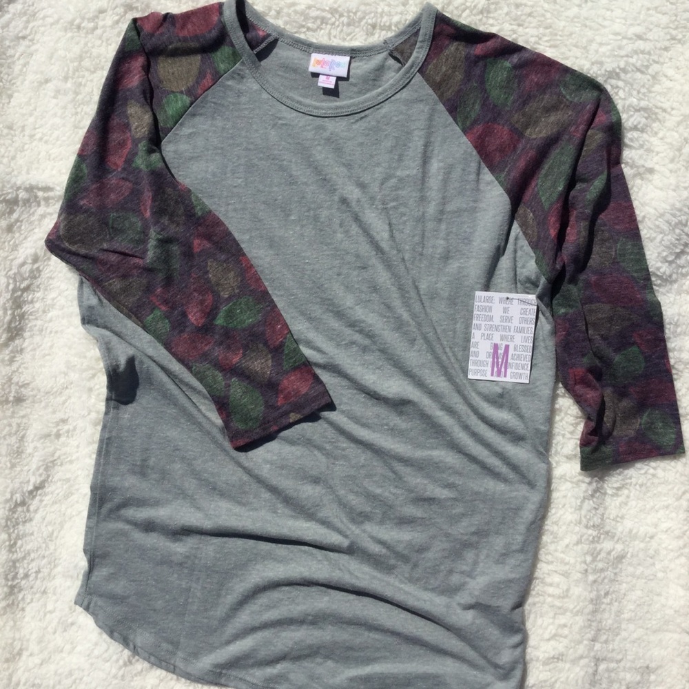 Medium LuLaRoe Randy T